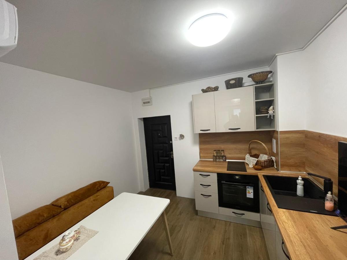 Dety'S Apartment Burgas Екстер'єр фото