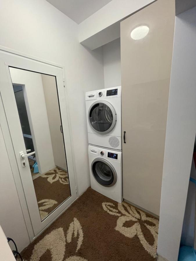 Dety'S Apartment Burgas Екстер'єр фото