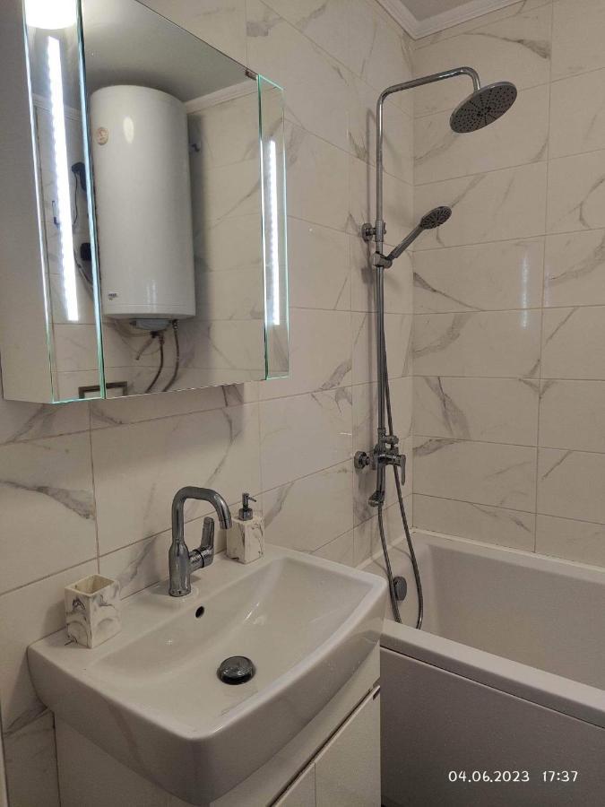 Dety'S Apartment Burgas Екстер'єр фото